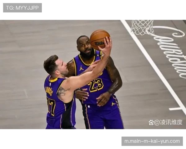 湖人关键回合执行乏力 最后两分钟连续失误葬送胜局 湖人关键回合执行乏力 最后两分钟连续失误葬送胜局